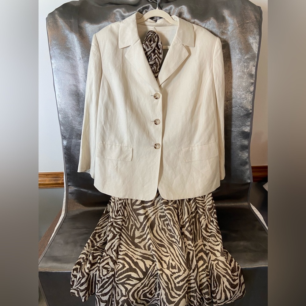 Le Suit 3 piece set
